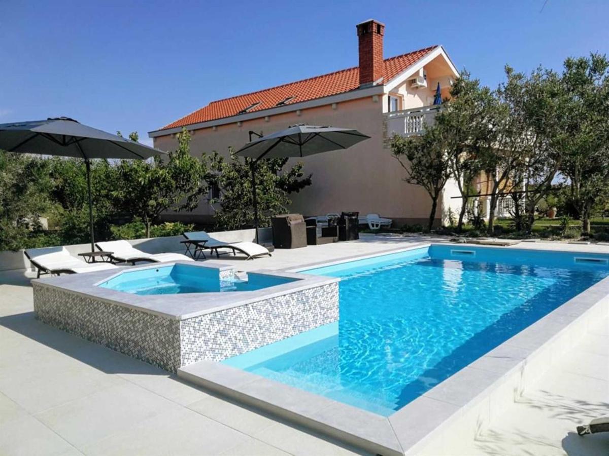 Villa Flora Maris Apartments Privlaka  Exterior foto